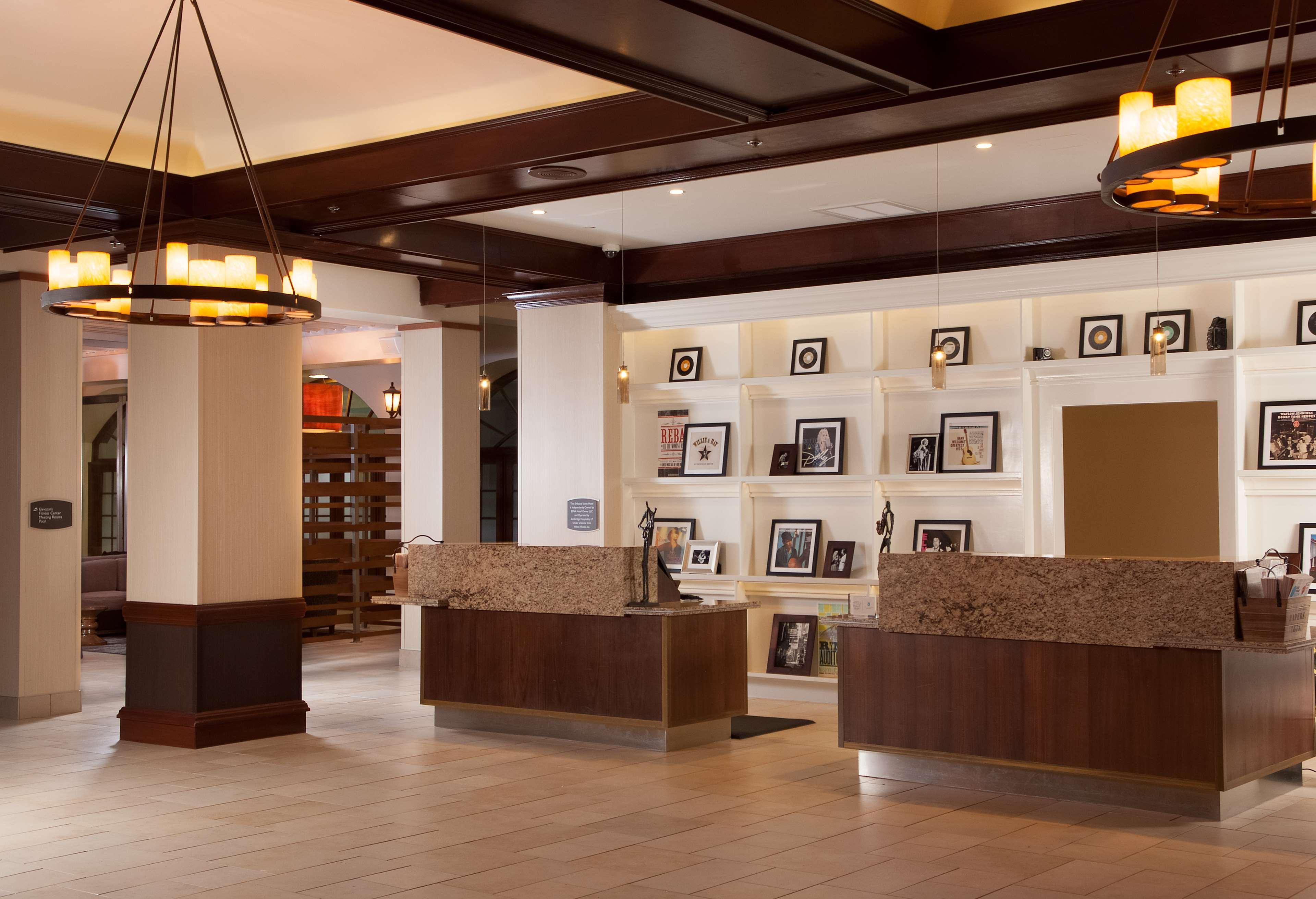 Embassy Suites By Hilton Nashville Airport Екстериор снимка