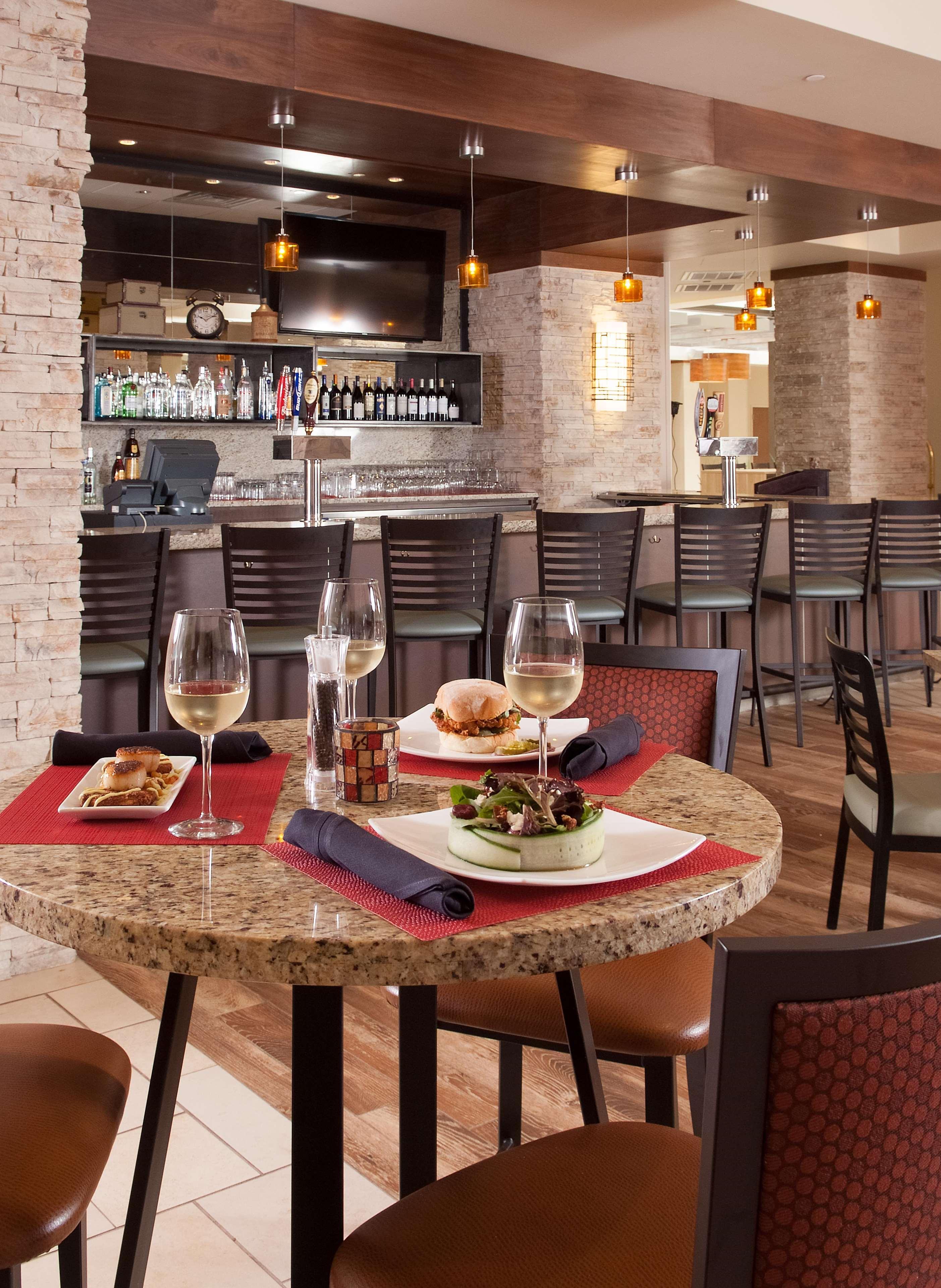 Embassy Suites By Hilton Nashville Airport Екстериор снимка
