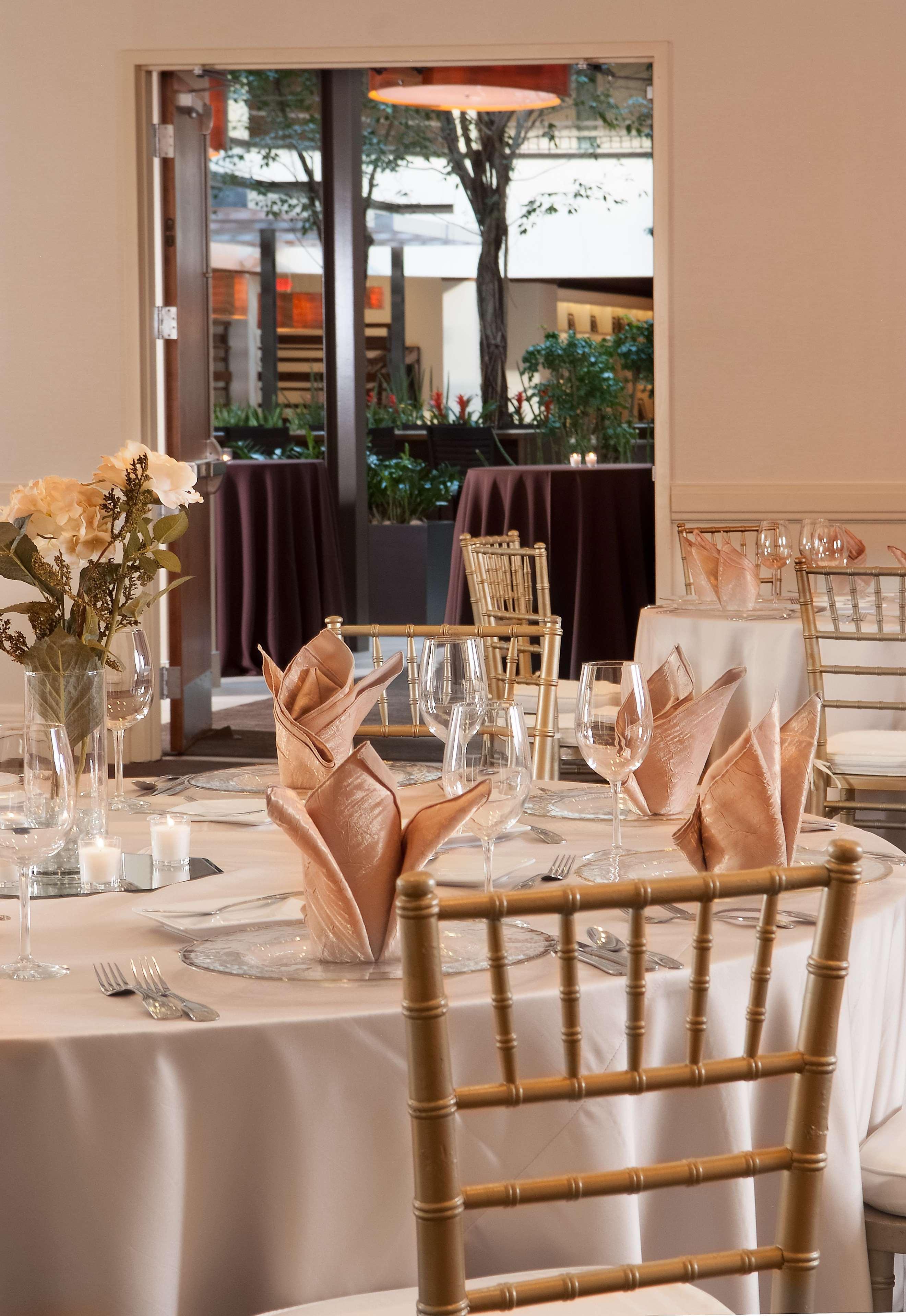 Embassy Suites By Hilton Nashville Airport Екстериор снимка