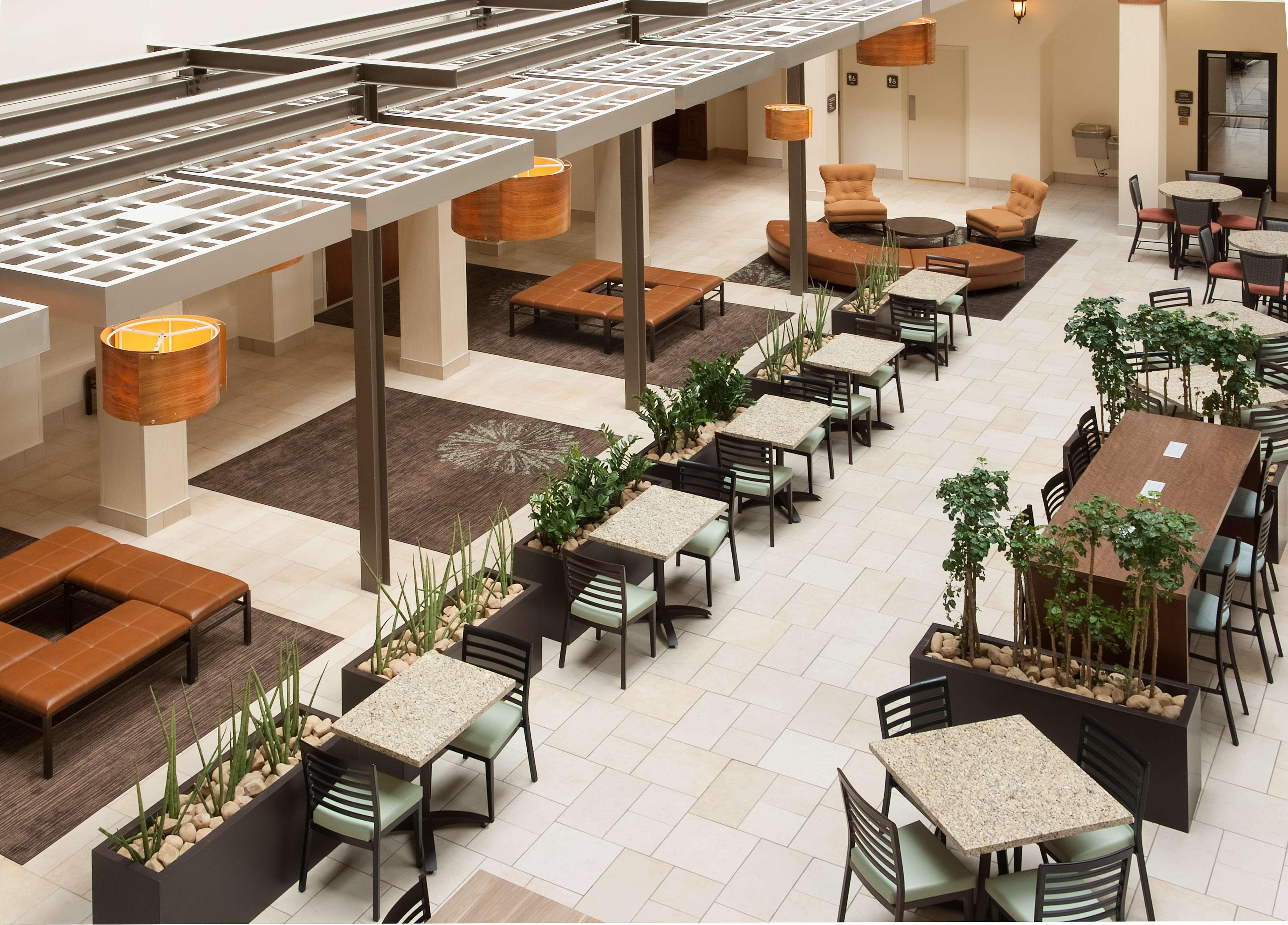 Embassy Suites By Hilton Nashville Airport Екстериор снимка
