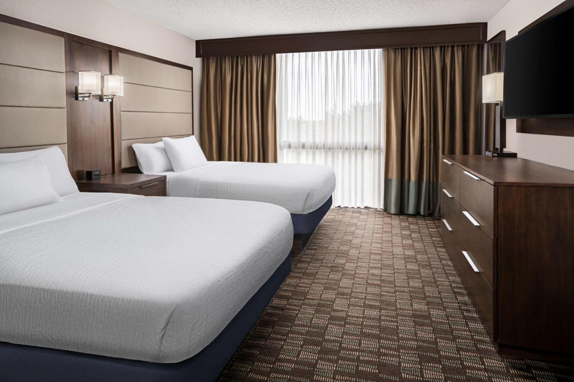 Embassy Suites By Hilton Nashville Airport Екстериор снимка