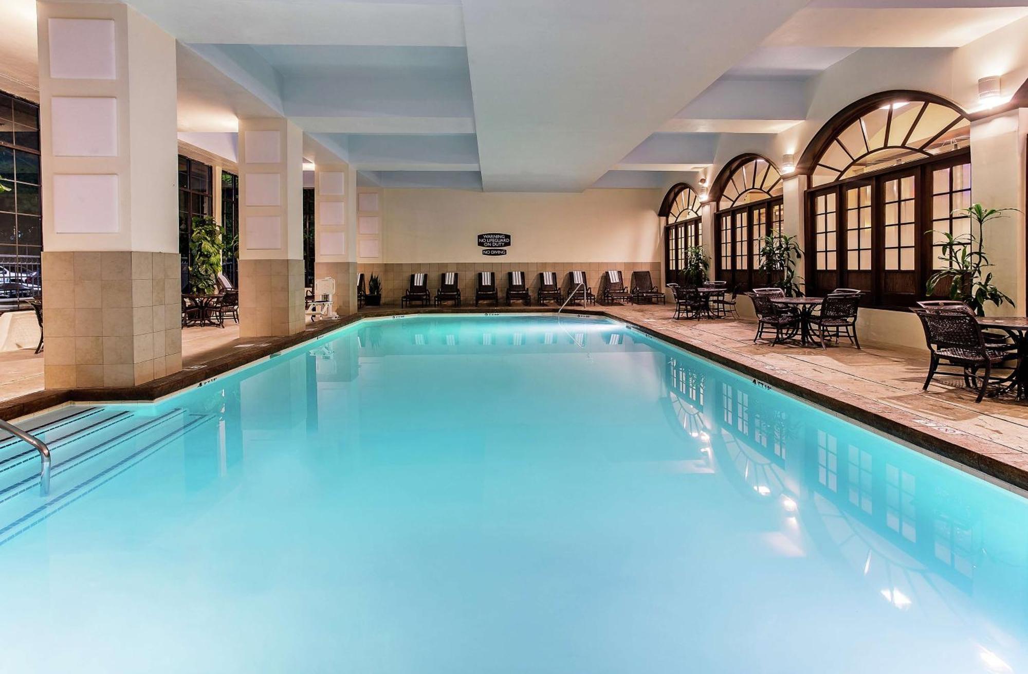 Embassy Suites By Hilton Nashville Airport Екстериор снимка