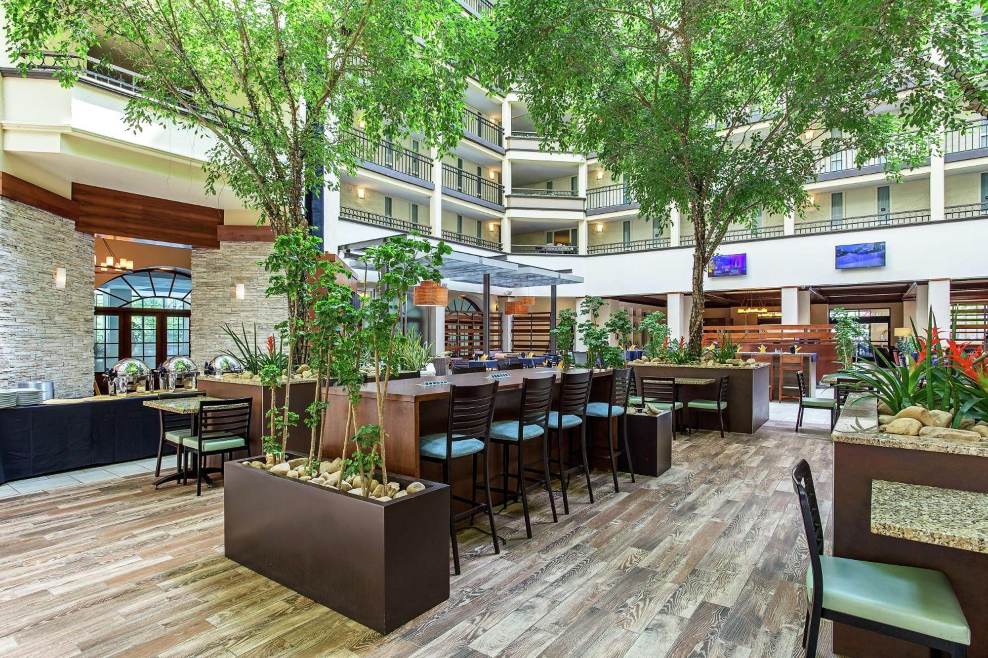 Embassy Suites By Hilton Nashville Airport Екстериор снимка